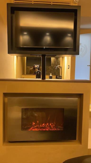 Montesantogroup Suite House Nel Centro Di Napoli 외부 사진